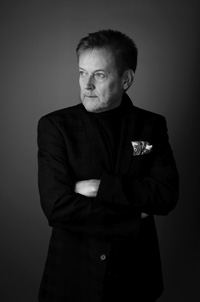 Juha Siro pressikuva No. 3